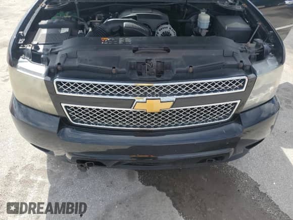 2013 Chevrolet Tahoe LTZ z VIN 1GNSKCE03DR228841, wystawiony jako Copart lot #70942925 z przebiegiem 142 667 mil mil oraz Szkoda całkowita • Salvage title. Historia ofert i sprzedaży dostępna na DreamBid. Obrazek 12.