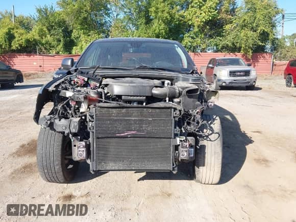 2018 Dodge Durango GT z VIN 1C4RDJDG4JC395339, wystawiony jako IAAI lot #43362633 z przebiegiem 97 846 mil mil oraz . Historia ofert i sprzedaży dostępna na DreamBid. Obrazek 12.