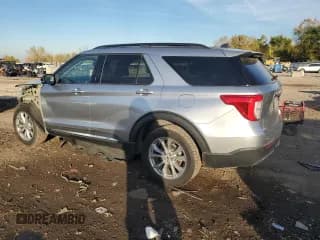 ✅ 2024 Ford Explorer XLT • VIN: 1FMSK8DH5RGA55626 • Lot: 82706615. Wystawiony na Copart z przebiegiem 15 124 mil. Bezpłatny archiwum sprzedaży aukcyjnych z USA i szczegółowy raport historii pojazdu na DreamBid. Zdjęcie 2.