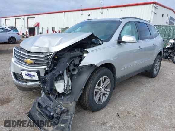 ✅ 2015 Chevrolet Traverse LT • VIN: 1GNKRHKD5FJ285351 • Lot: 43812354. Listed on IAAI with 175,066 mi. Free auction sales archive from the USA and detailed vehicle history report at DreamBid. Image 2.