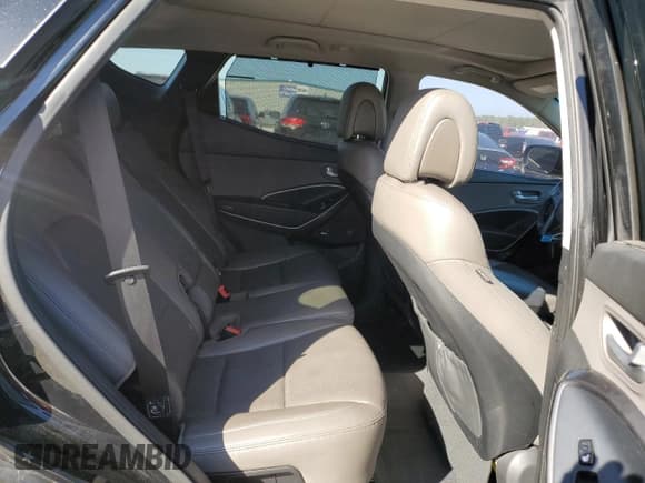 ✅ 2017 Hyundai Santa Fe Ultimate • VIN: 5XYZW4LA4HG455960 • Лот: 43606954. Опубликован ранее на Copart с пробегом 139 567 миль. Бесплатный доступ к архиву аукционных продаж из США и подробный отчёт об истории автомобиля на DreamBid. Изображение 11.