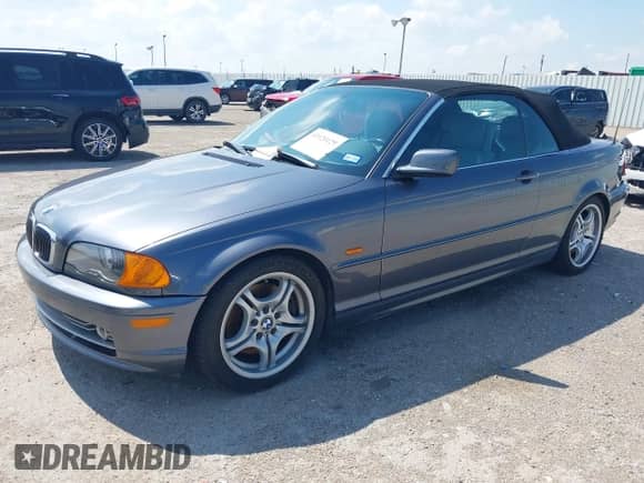 2001 BMW 3 Series 330Ci с VIN WBABS53421JU88746, выставлен на аукционе IAAI как лот 43120129 с пробегом Не указан миль и . История ставок и продаж доступна на DreamBid. Изображение 2.