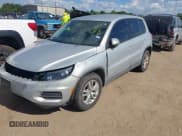 ✅ 2013 Volkswagen Tiguan SE • VIN: WVGBV7AX3DW502501 • Lot: 42827693. Listed on IAAI with 107,413 mi. Free auction sales archive from the USA and detailed vehicle history report at DreamBid. Image 2.