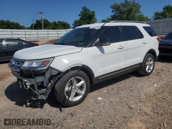 ✅ 2018 Ford Explorer XLT • VIN: 1FM5K7D88JGA55020 • Lot: 60203595. Wystawiony na Copart z przebiegiem 82 679 mil. Bezpłatny archiwum sprzedaży aukcyjnych z USA i szczegółowy raport historii pojazdu na DreamBid. Zdjęcie 1.
