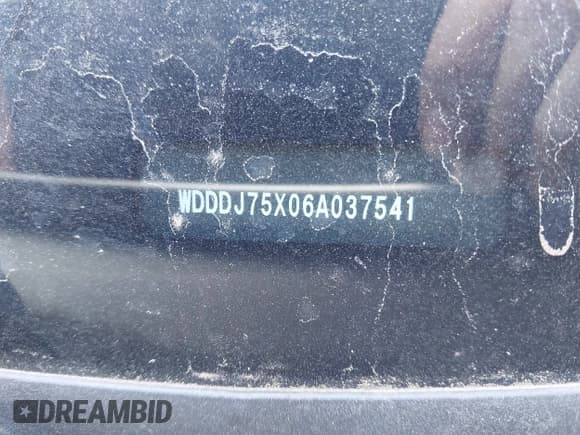 ✅ 2006 Mercedes-Benz CLS 500 • VIN: WDDDJ75X06A037541 • Лот: 42252829. Опубликован ранее на IAAI с пробегом 151 295 миль. Бесплатный доступ к архиву аукционных продаж из США и подробный отчёт об истории автомобиля на DreamBid. Изображение 9.