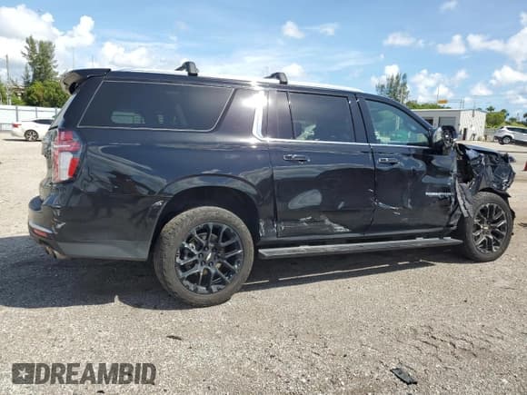 ✅ 2023 Chevrolet Suburban Premier • VIN: 1GNSKFKD2PR285609 • Lot: 73043564. Wystawiony na Copart z przebiegiem 36 875 mil. Bezpłatny archiwum sprzedaży aukcyjnych z USA i szczegółowy raport historii pojazdu na DreamBid. Zdjęcie 3.