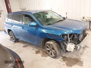 ✅ 2008 Toyota Highlander • VIN: JTEES41A182035687 • Lot: 43385079. Listed on IAAI with 228,168 mi. Free auction sales archive from the USA and detailed vehicle history report at DreamBid. Image 1.