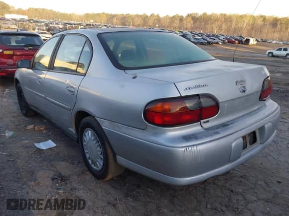 ✅ 2002 Chevrolet Malibu • VIN: 1G1ND52JX2M575403 • Lot: 41814863. Wystawiony na IAAI z przebiegiem 165 566 mil mil. Skorzystaj z bezpłatnego archiwum sprzedaży aukcyjnych z USA i zobacz szczegółowy raport historii pojazdu na DreamBid. Zdjęcie 3.