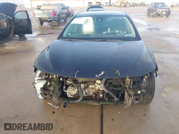 2021 Toyota Camry SE with VIN 4T1G11BK7MU040618, listed as a IAAI auction lot 41081529 with 45,907 mi miles and . Bid and sale history available at DreamBid. Image 6.