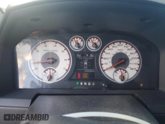 ✅ 2010 Dodge 1500 SLT • VIN: 1D7RV1GT0AS173804 • Lot: 49714605. Wystawiony na Copart z przebiegiem 125 558 mil. Bezpłatny archiwum sprzedaży aukcyjnych z USA i szczegółowy raport historii pojazdu na DreamBid. Zdjęcie 9.