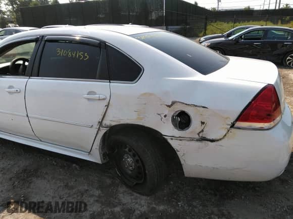 2013 Chevrolet Impala Police with VIN 2G1WD5E38D1119903, listed as a IAAI auction lot 31084153 with 92,562 mi miles and . Bid and sale history available at DreamBid. Image 6.