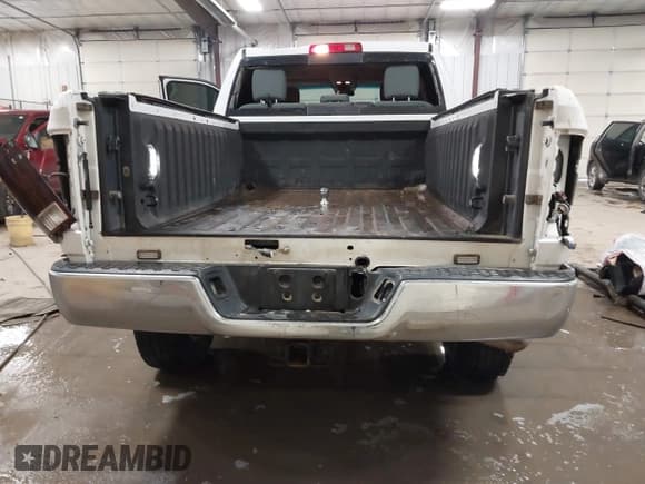 ✅ 2018 Ram 2500 SLT • VIN: 3C6TR5DTXJG284102 • Lot: 41609869. Listed on IAAI with 148,869 mi. Free auction sales archive from the USA and detailed vehicle history report at DreamBid. Image 6.