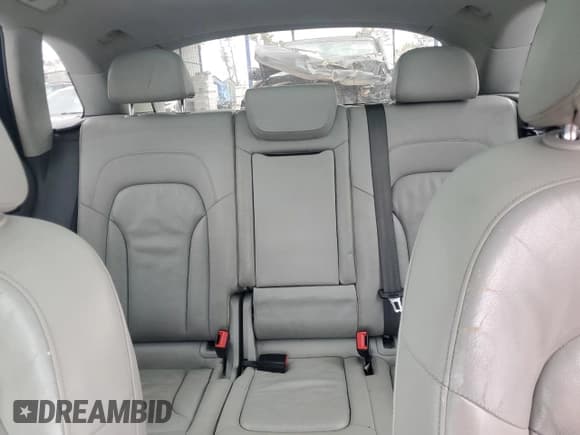 ✅ 2015 Audi Q5 Premium Plus • VIN: WA1LFAFP5FA141813 • Lot: 92761885. Listed on Copart with 170,431 mi. Free auction sales archive from the USA and detailed vehicle history report at DreamBid. Image 10.