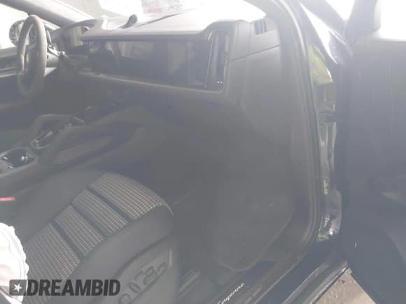 ✅ 2024 Porsche Cayenne • VIN: WP1BA2AY3RDA52863 • Lot: 42317622. Listed on IAAI with Not provided. Free auction sales archive from the USA and detailed vehicle history report at DreamBid. Image 5.