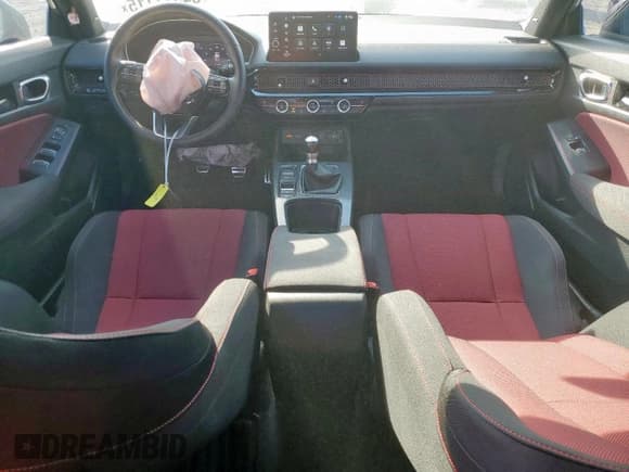 ✅ 2025 Honda Civic Si • VIN: 2HGFE1E50SH470521 • Lot: 84377115. Listed on Copart with 10,743 mi. Free auction sales archive from the USA and detailed vehicle history report at DreamBid. Image 8.