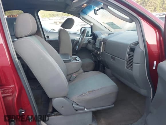 ✅ 2005 Nissan Titan LE • VIN: 1N6BA07B25N535397 • Lot: 42669705. Listed on IAAI with 248,854 mi. Free auction sales archive from the USA and detailed vehicle history report at DreamBid. Image 5.