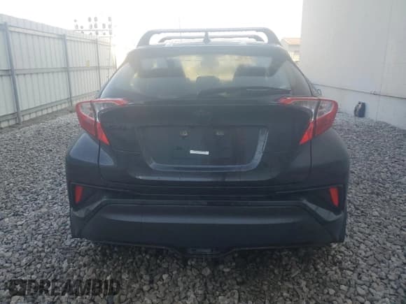 ✅ 2021 Toyota C-HR LE • VIN: JTNKHMBXXM1125442 • Lot: 80911975. Listed on Copart with 177,597 mi. Free auction sales archive from the USA and detailed vehicle history report at DreamBid. Image 6.
