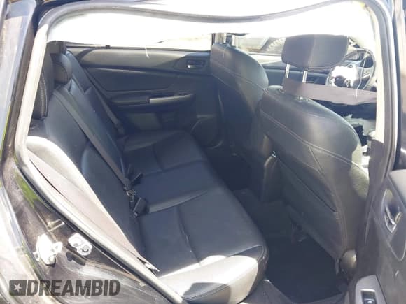 ✅ 2015 Subaru Crosstrek Limited • VIN: JF2GPASC7FH216138 • Lot: 42323068. Wystawiony na IAAI z przebiegiem 116 338 mil. Bezpłatny archiwum sprzedaży aukcyjnych z USA i szczegółowy raport historii pojazdu na DreamBid. Zdjęcie 8.