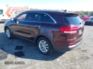 ✅ 2017 Kia Sorento LX • VIN: 5XYPGDA55HG229856 • Лот: 43409734. Опубликован ранее на IAAI с пробегом 109 522 миль. Бесплатный доступ к архиву аукционных продаж из США и подробный отчёт об истории автомобиля на DreamBid. Изображение 3.