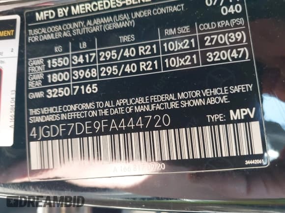 ✅ 2015 Mercedes-Benz GL 550 • VIN: 4JGDF7DE9FA444720 • Лот: 41771084. Опубликован ранее на IAAI с пробегом Не указан. Бесплатный доступ к архиву аукционных продаж из США и подробный отчёт об истории автомобиля на DreamBid. Изображение 9.