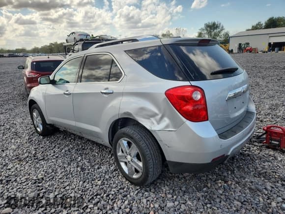 ✅ 2015 Chevrolet Equinox LTZ • VIN: 2GNALDEK7F6375159 • Лот: 85377695. Опубликован ранее на Copart с пробегом 146 182 миль. Бесплатный доступ к архиву аукционных продаж из США и подробный отчёт об истории автомобиля на DreamBid. Изображение 2.