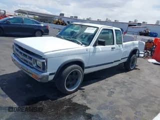 ✅ 1993 Chevrolet S-10 • VIN: 1GCCT19Z8P0171682 • Лот: 42073497. Опубликован ранее на IAAI с пробегом 168 941 миль. Бесплатный доступ к архиву аукционных продаж из США и подробный отчёт об истории автомобиля на DreamBid. Изображение 2.