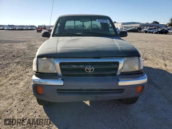 ✅ 2000 Toyota Tacoma PreRunner • VIN: 4TASM92N0YZ678647 • Lot: 82546795. Listed on Copart with 405,229 mi. Free auction sales archive from the USA and detailed vehicle history report at DreamBid. Image 5.