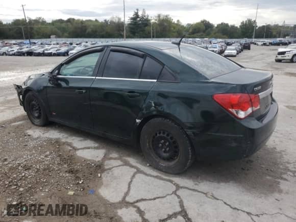 2014 Chevrolet Cruze LS z VIN 1G1PA5SG8E7452398, wystawiony jako Copart lot #84422375 z przebiegiem 101 808 mil mil oraz Nie do naprawy • Non repairable. Historia ofert i sprzedaży dostępna na DreamBid. Obrazek 2.