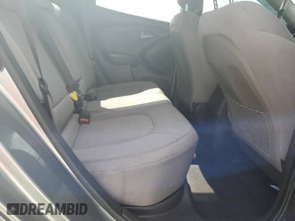 ✅ 2015 Hyundai Tucson GLS • VIN: KM8JTCAF4FU040272 • Лот: 81977675. Опубликован ранее на Copart с пробегом 114 780 миль. Бесплатный доступ к архиву аукционных продаж из США и подробный отчёт об истории автомобиля на DreamBid. Изображение 11.