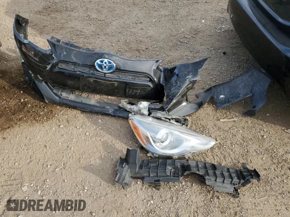 ✅ 2016 Toyota Prius One • VIN: JTDKDTB31G1120870 • Lot: 91081285. Listed on Copart with 107,719 mi. Free auction sales archive from the USA and detailed vehicle history report at DreamBid. Image 12.