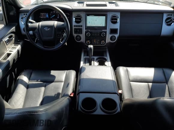 ✅ 2016 Ford Expedition XLT • VIN: 1FMJU1JT4GEF16748 • Lot: 52856195. Listed on Copart with 64,609 mi. Free auction sales archive from the USA and detailed vehicle history report at DreamBid. Image 8.