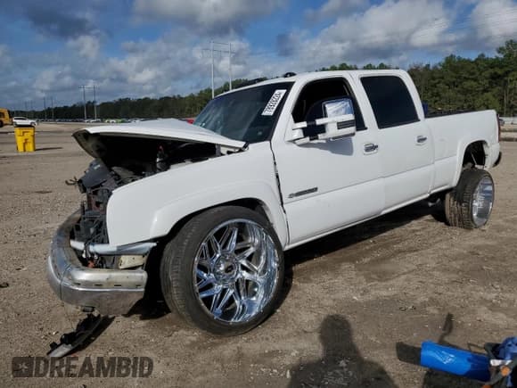 ✅ 2004 Chevrolet Silverado 2500HD LT • VIN: 1GCHC23UX4F248554 • Lot: 78928224. Listed on Copart with Not provided. Free auction sales archive from the USA and detailed vehicle history report at DreamBid. Image 1.
