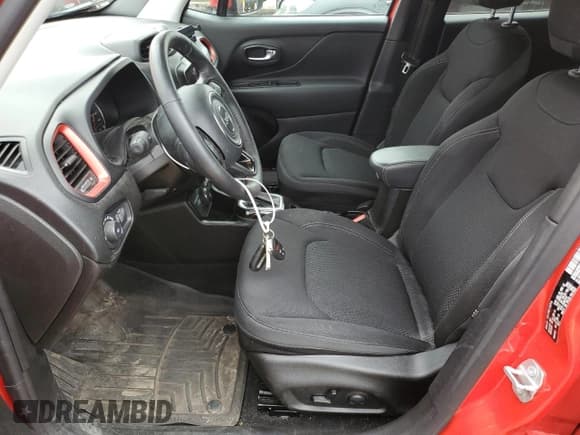 ✅ 2022 Jeep Renegade Latitude • VIN: ZACNJDB1XNPN73857 • Лот: 66952115. Опубликован ранее на Copart с пробегом 33 743 миль. Бесплатный доступ к архиву аукционных продаж из США и подробный отчёт об истории автомобиля на DreamBid. Изображение 7.