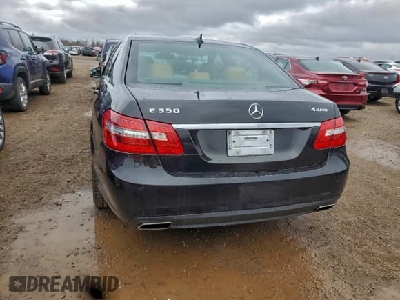 ✅ 2010 Mercedes-Benz E 350 Sport • VIN: WDDHF8HB8AA073088 • Lot: 93622745. Listed on Copart with Not provided. Free auction sales archive from the USA and detailed vehicle history report at DreamBid. Image 6.
