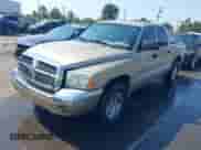 2005 Dodge Dakota Laramie with VIN 1D7HE58N65S128701, listed as a IAAI auction lot 42612813 with 133,800 mi miles and . Bid and sale history available at DreamBid. Image 17.