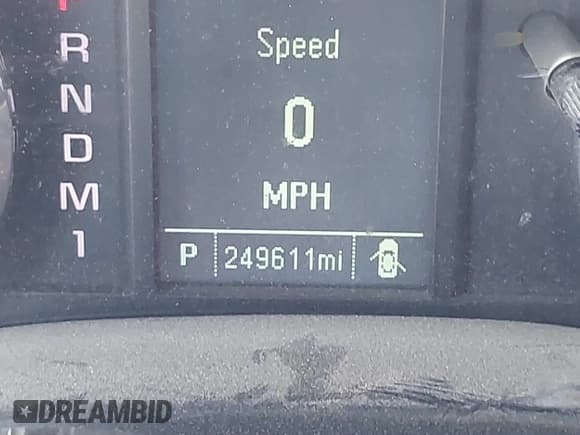 ✅ 2015 Chevrolet Silverado 2500HD Work Truck • VIN: 1GC2CUEGXFZ105548 • Lot: 42816741. Listed on IAAI with 249,611 mi. Free auction sales archive from the USA and detailed vehicle history report at DreamBid. Image 15.