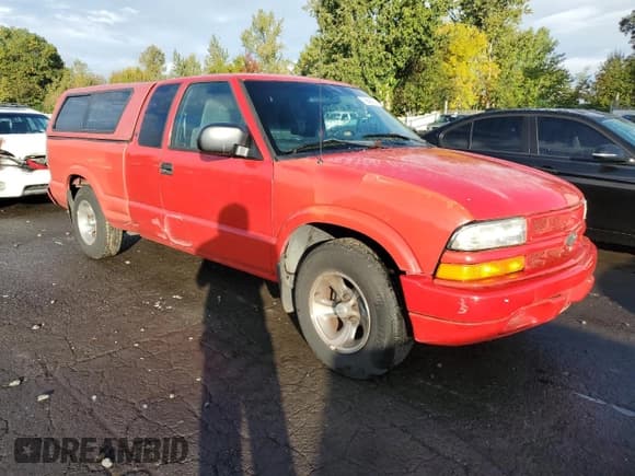✅ 2000 Chevrolet S-10 LS • VIN: 1GCCS1955Y8312985 • Лот: 76606074. Опубликован ранее на Copart с пробегом 93 820 миль. Бесплатный доступ к архиву аукционных продаж из США и подробный отчёт об истории автомобиля на DreamBid. Изображение 4.