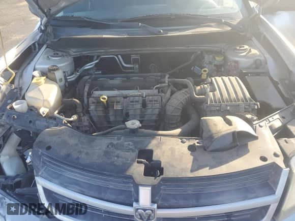 ✅ 2010 Dodge Avenger SXT • VIN: 1B3CC4FB3AN139601 • Lot: 82698495. Listed on Copart with 185,476 mi. Free auction sales archive from the USA and detailed vehicle history report at DreamBid. Image 11.