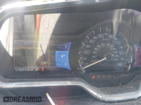 ✅ 2013 Lincoln MKT • VIN: 2LMHJ5NK1DBL54363 • Lot: 41768671. Listed on IAAI with 173,271 mi. Free auction sales archive from the USA and detailed vehicle history report at DreamBid. Image 7.