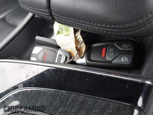 ✅ 2018 Audi Q7 Premium Plus • VIN: WA1LAAF77JD039368 • Lot: 42820703. Listed on IAAI with 265,629 mi. Free auction sales archive from the USA and detailed vehicle history report at DreamBid. Image 11.