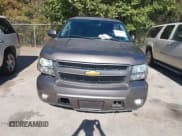 ✅ 2013 Chevrolet Tahoe LT • VIN: 1GNSCBE03DR337582 • Lot: 43650392. Wystawiony na IAAI z przebiegiem Nie podano. Bezpłatny archiwum sprzedaży aukcyjnych z USA i szczegółowy raport historii pojazdu na DreamBid. Zdjęcie 11.