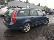 ✅ 2008 Volvo V50 2.4L • VIN: YV1MW382X82382152 • Лот: 74745624. Опубликован ранее на Copart с пробегом 228 565 миль. Бесплатный доступ к архиву аукционных продаж из США и подробный отчёт об истории автомобиля на DreamBid. Изображение 3.