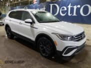 ✅ 2024 Volkswagen Tiguan SE • VIN: 3VV3B7AX0RM042806 • Лот: 93045705. Опубликован ранее на Copart с пробегом 16 621 миль. Бесплатный доступ к архиву аукционных продаж из США и подробный отчёт об истории автомобиля на DreamBid. Изображение 4.