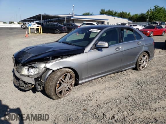 ✅ 2008 Mercedes-Benz C 300 Sport • VIN: WDDGF54X78F056100 • Лот: 56604495. Опубликован ранее на Copart с пробегом 128 032 миль. Бесплатный доступ к архиву аукционных продаж из США и подробный отчёт об истории автомобиля на DreamBid. Изображение 1.