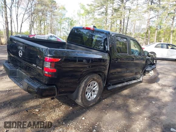 2024 Nissan Frontier SV with VIN 1N6ED1EK1RN607600, listed as a IAAI auction lot 42005252 with 25,544 mi miles and . Bid and sale history available at DreamBid. Image 4.
