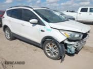 ✅ 2017 Ford Escape SE • VIN: 1FMCU0G99HUA13576 • Лот: 43248591. Опубликован ранее на IAAI с пробегом 97 390 миль. Бесплатный доступ к архиву аукционных продаж из США и подробный отчёт об истории автомобиля на DreamBid. Изображение 1.