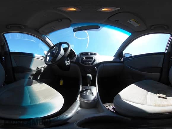 2017 Hyundai Accent SE с VIN KMHCT4AE2HU247705, выставлен на аукционе IAAI как лот 43320098 с пробегом 92 633 миль миль и . История ставок и продаж доступна на DreamBid. Изображение 18.