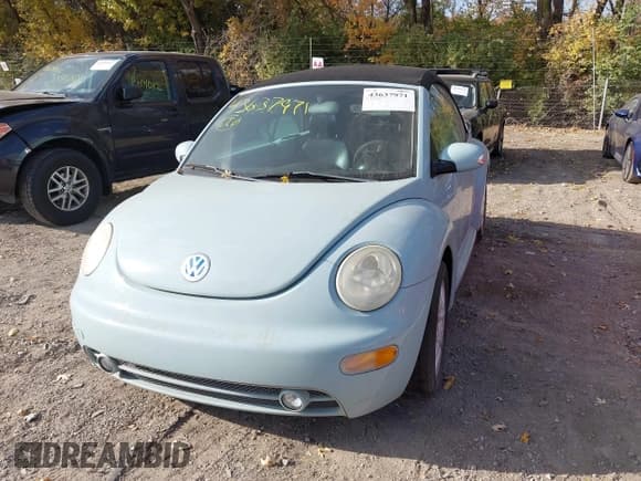 ✅ 2004 Volkswagen Beetle GLS • VIN: 3VWCM31Y04M352146 • Лот: 43637971. Опубликован ранее на IAAI с пробегом 143 634 миль. Бесплатный доступ к архиву аукционных продаж из США и подробный отчёт об истории автомобиля на DreamBid. Изображение 2.