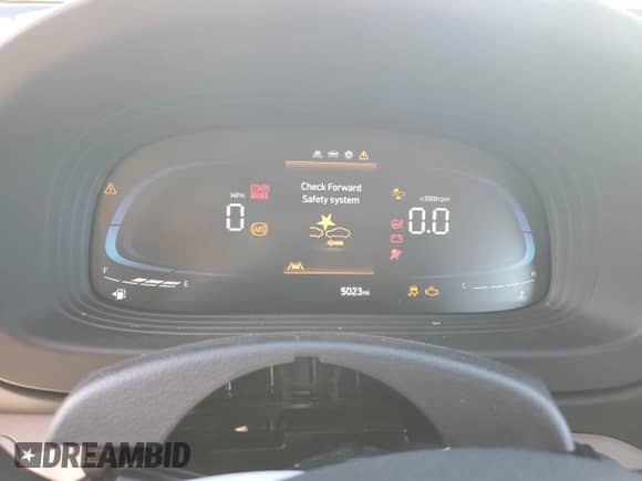 2024 Hyundai Venue SEL с VIN KMHRC8A35RU329087, выставлен на аукционе Copart как лот 72544074 с пробегом 5 023 миль миль и Списание • Salvage title. История ставок и продаж доступна на DreamBid. Изображение 9.