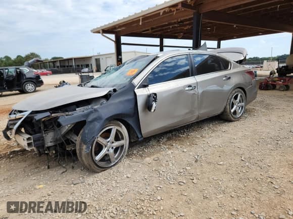 ✅ 2013 Nissan Altima SV • VIN: 1N4BL3AP0DN443969 • Lot: 80813395. Wystawiony na Copart z przebiegiem Nie podano. Bezpłatny archiwum sprzedaży aukcyjnych z USA i szczegółowy raport historii pojazdu na DreamBid. Zdjęcie 1.